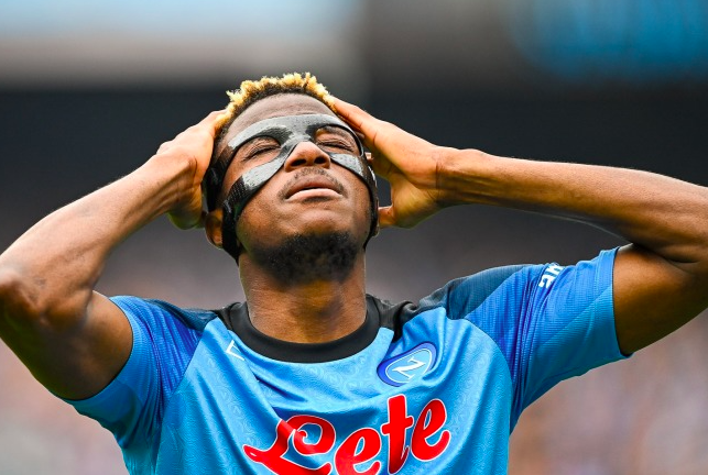 Napoli lỡ cơ hội vô địch Serie A sớm sáu vòng